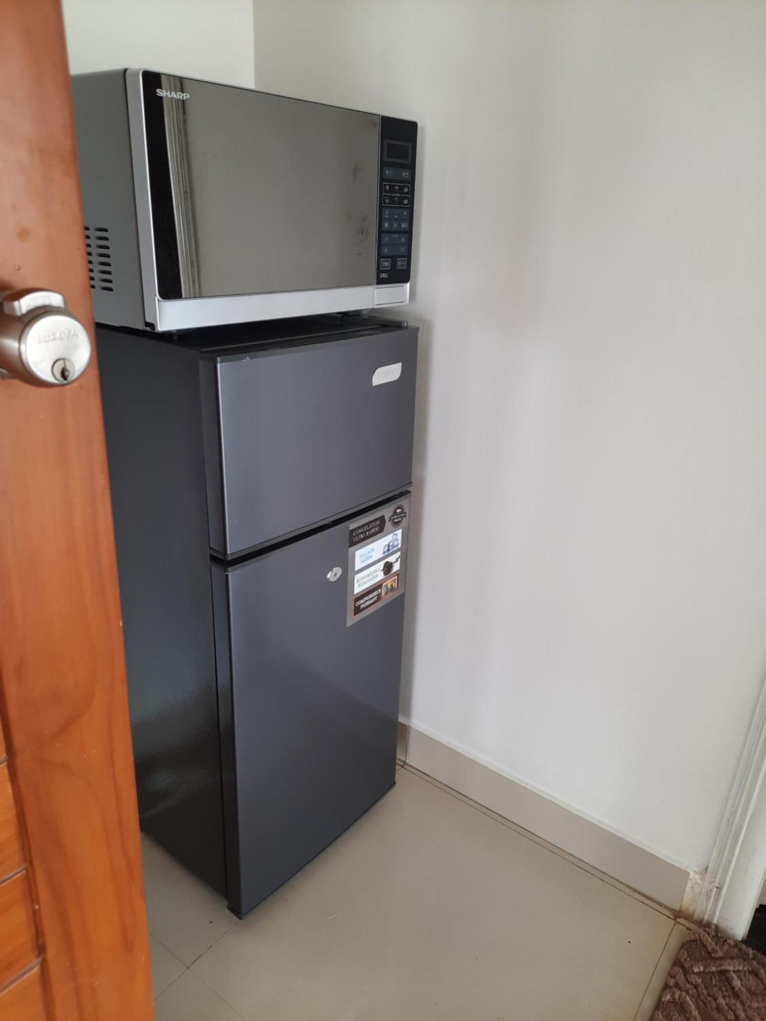 Chambres Meublees Avenue Cheikh Anta Diop Dakar Eksteriør billede