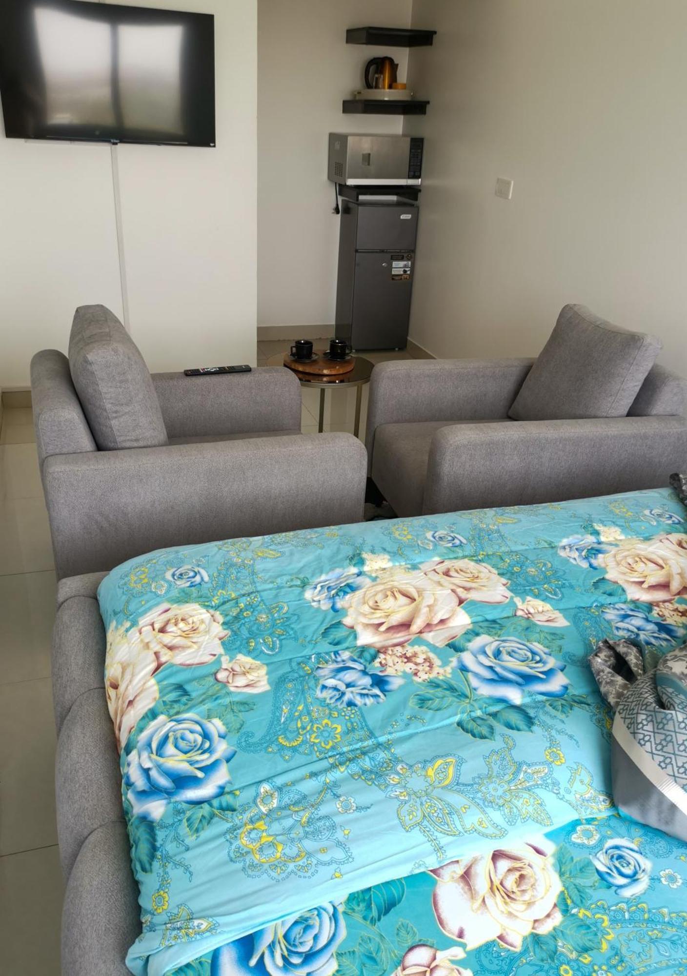 Chambres Meublees Avenue Cheikh Anta Diop Dakar Eksteriør billede