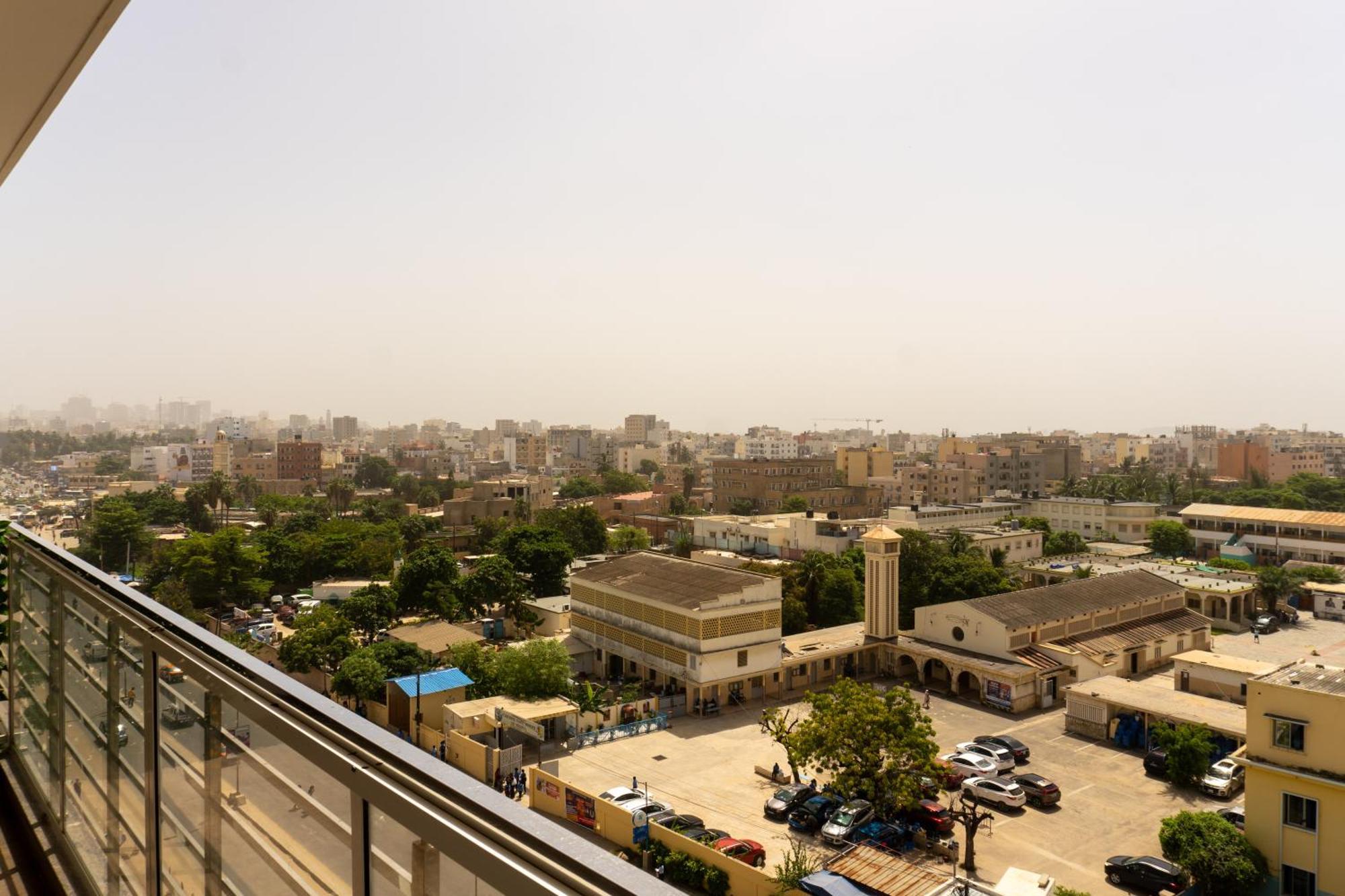 Chambres Meublees Avenue Cheikh Anta Diop Dakar Eksteriør billede