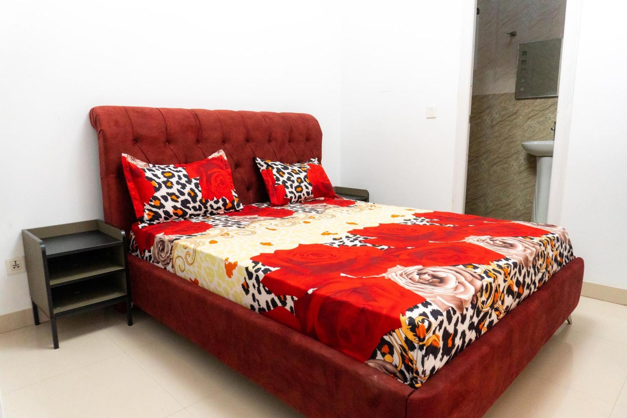 Chambres Meublees Avenue Cheikh Anta Diop Dakar Eksteriør billede